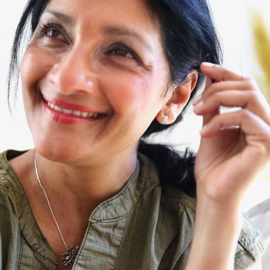 Fern leaf Huggie earrings in Silver