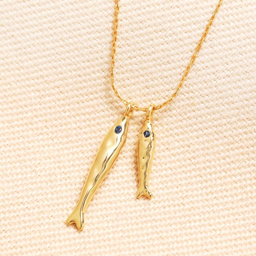 Double Hammered Fish Pendant Necklace in Gold