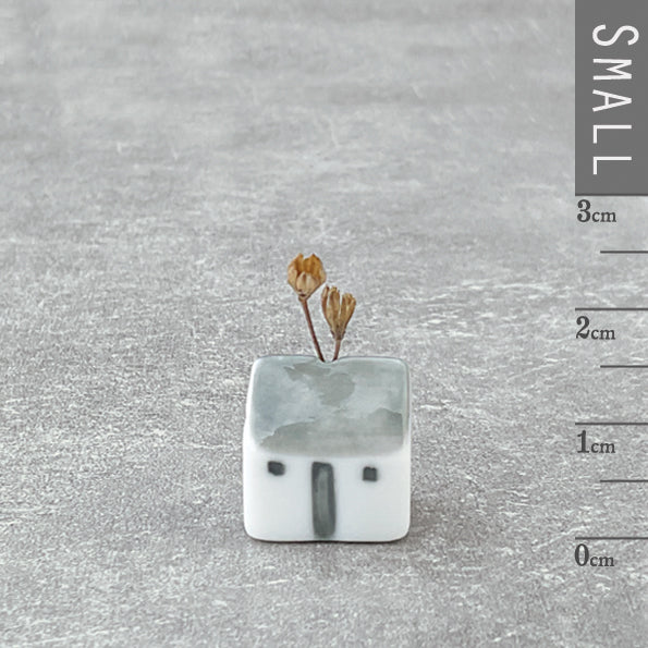 -Porcelain cottage-Small
