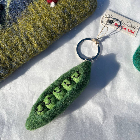 Felt Keychain - Peas In A Pod Felt Keyring