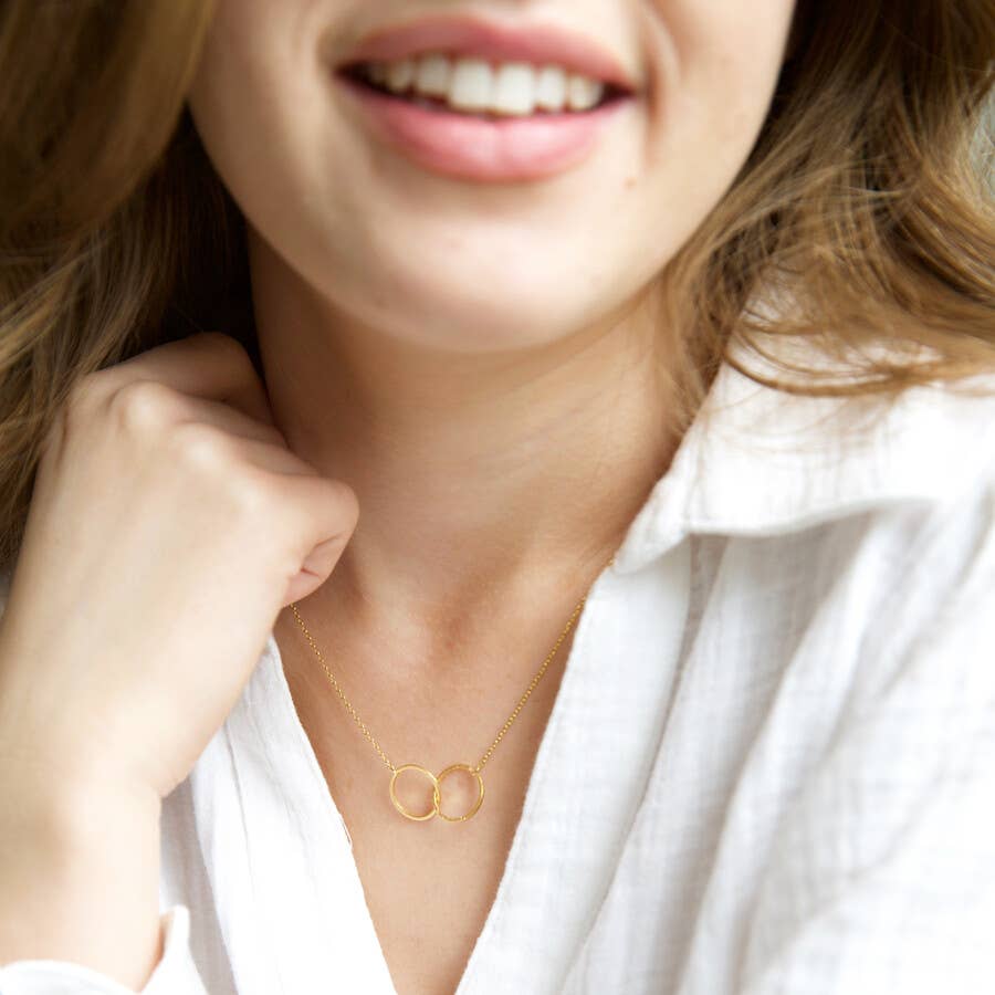 Brushed Interlocking Hoop Necklace