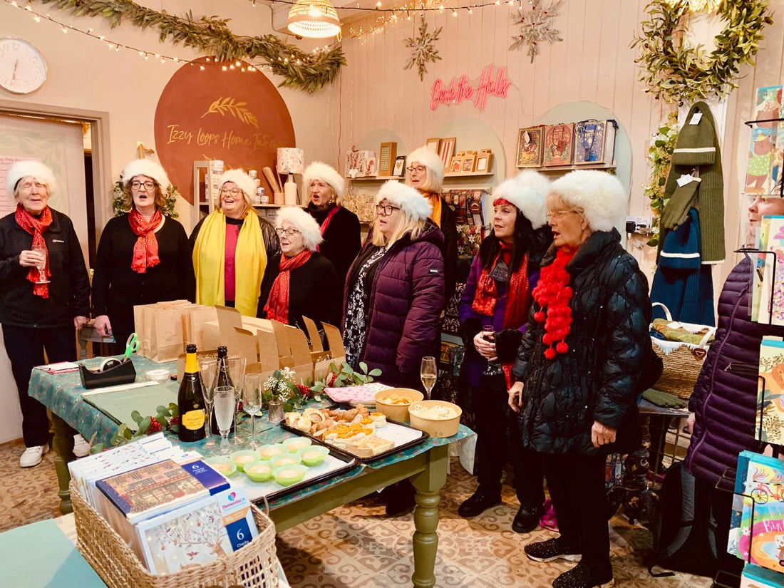 Christmas Season In Full Sparkle & Gift Inspo