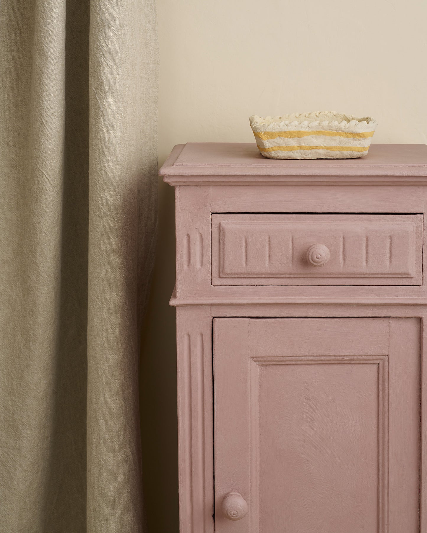 Jaipur Pink Annie Sloan Chalk Paint | 120ml | 500ml | 1 litre
