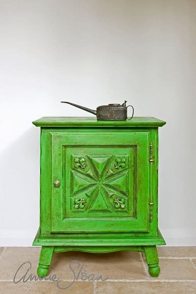 Antibes Green Annie Sloan Chalk Paint | 120ml | 500ml | 1 litre