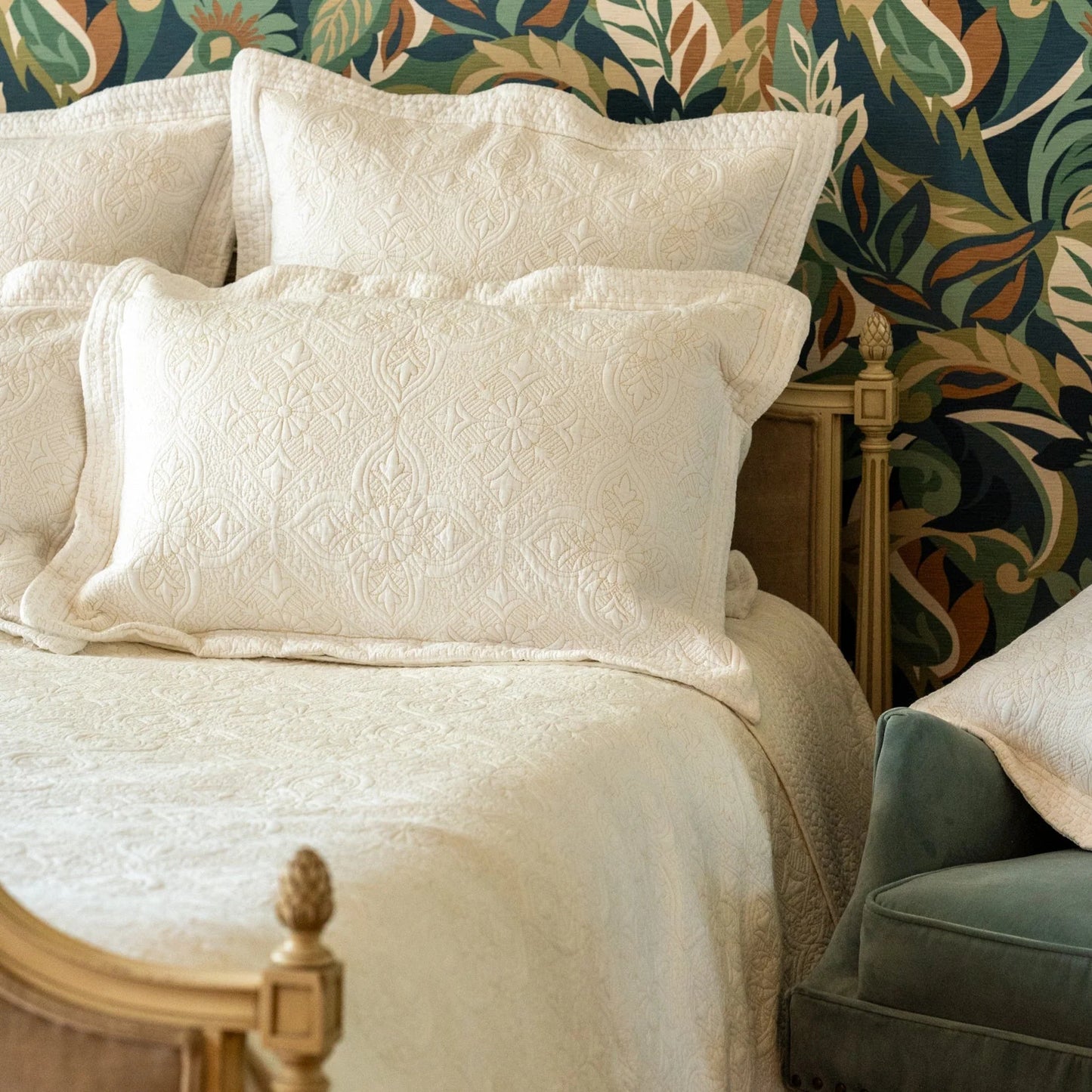 Burford Cream - Cushion Cover