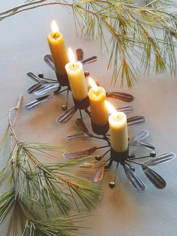 Mistletoe Centre Piece for 4 Candles