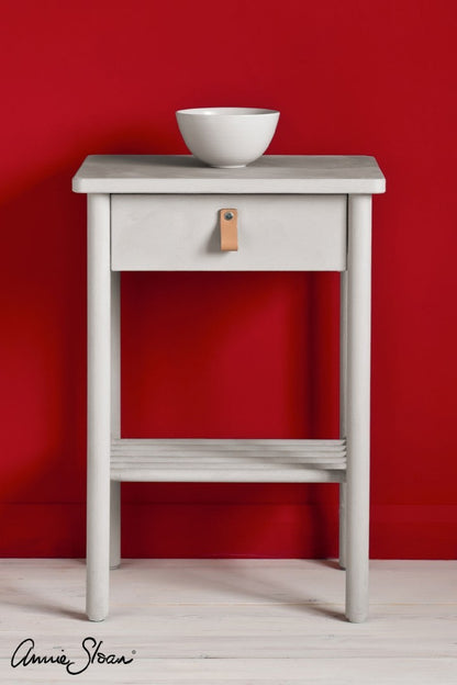 Chicago Grey Annie Sloan Chalk Paint | 120ml | 500ml | 1 litre