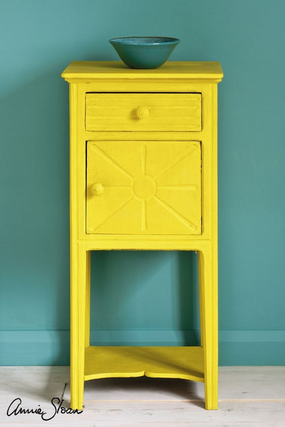 English Yellow Annie Sloan Chalk Paint | 120ml | 500ml | 1 litre