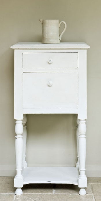 Old White Annie Sloan Chalk Paint | 120ml | 500ml | 1 litre