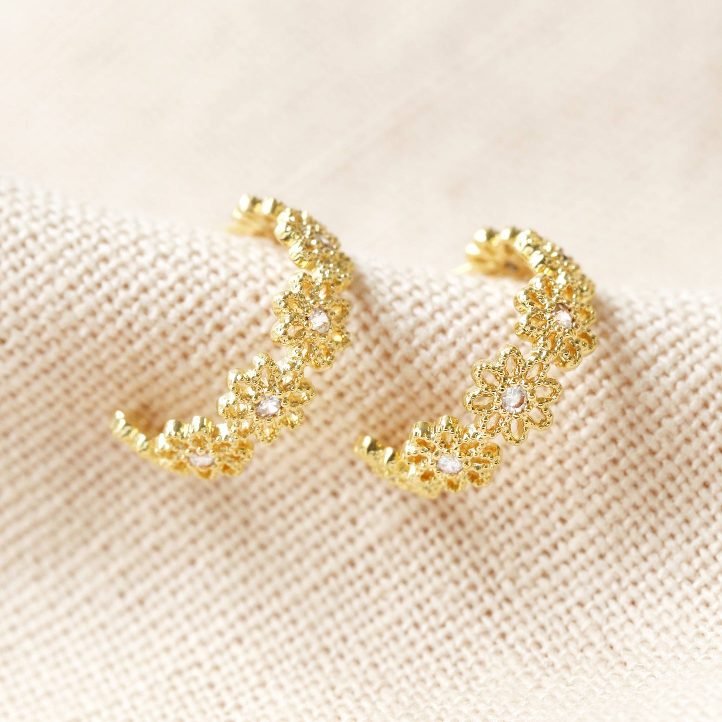 Daisy Hoop Earrings in Gold