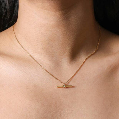 Crystal Feature T-Bar Pendant Necklace in Gold